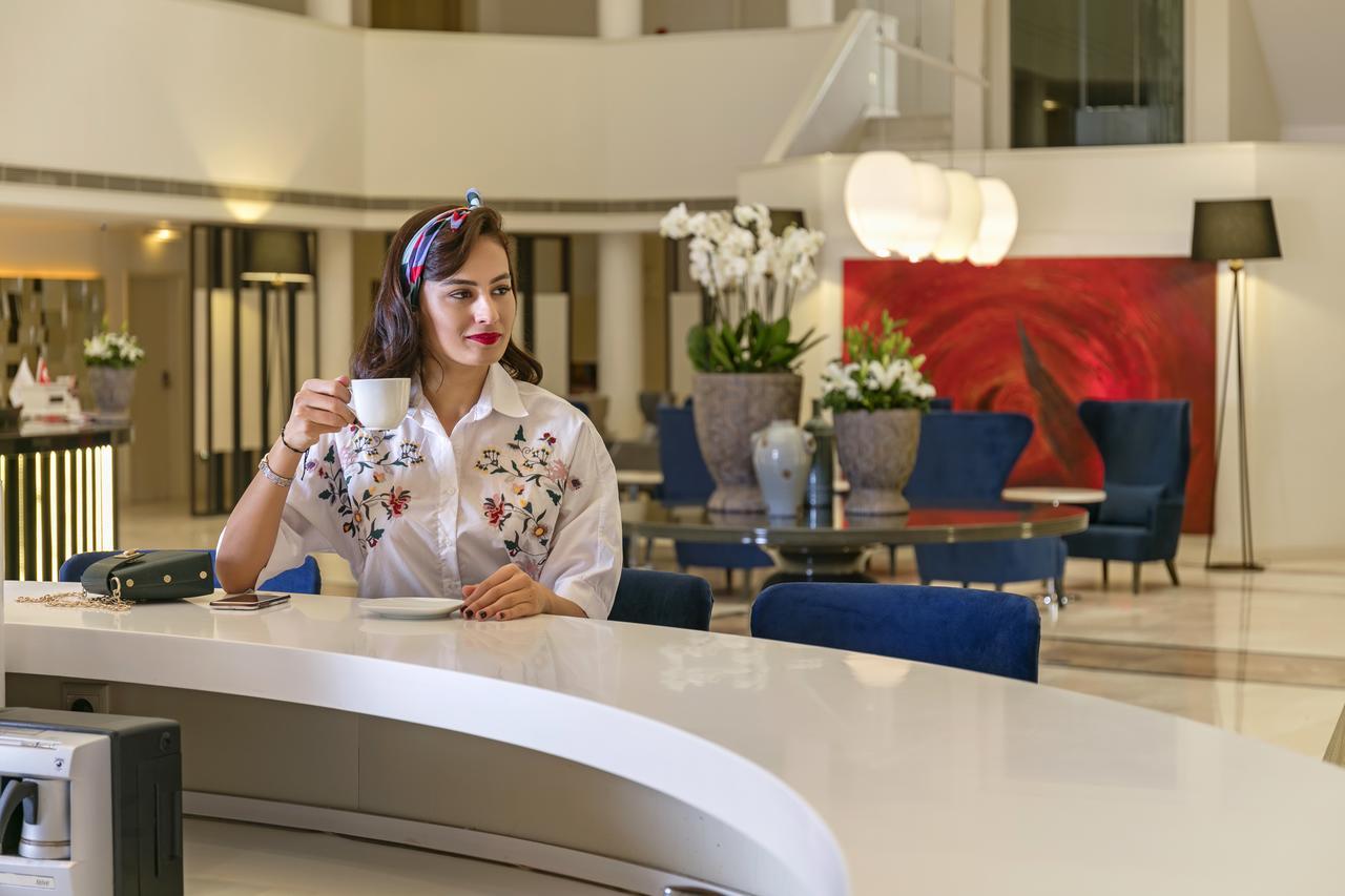 Sisus Hotel Çeşme Εξωτερικό φωτογραφία